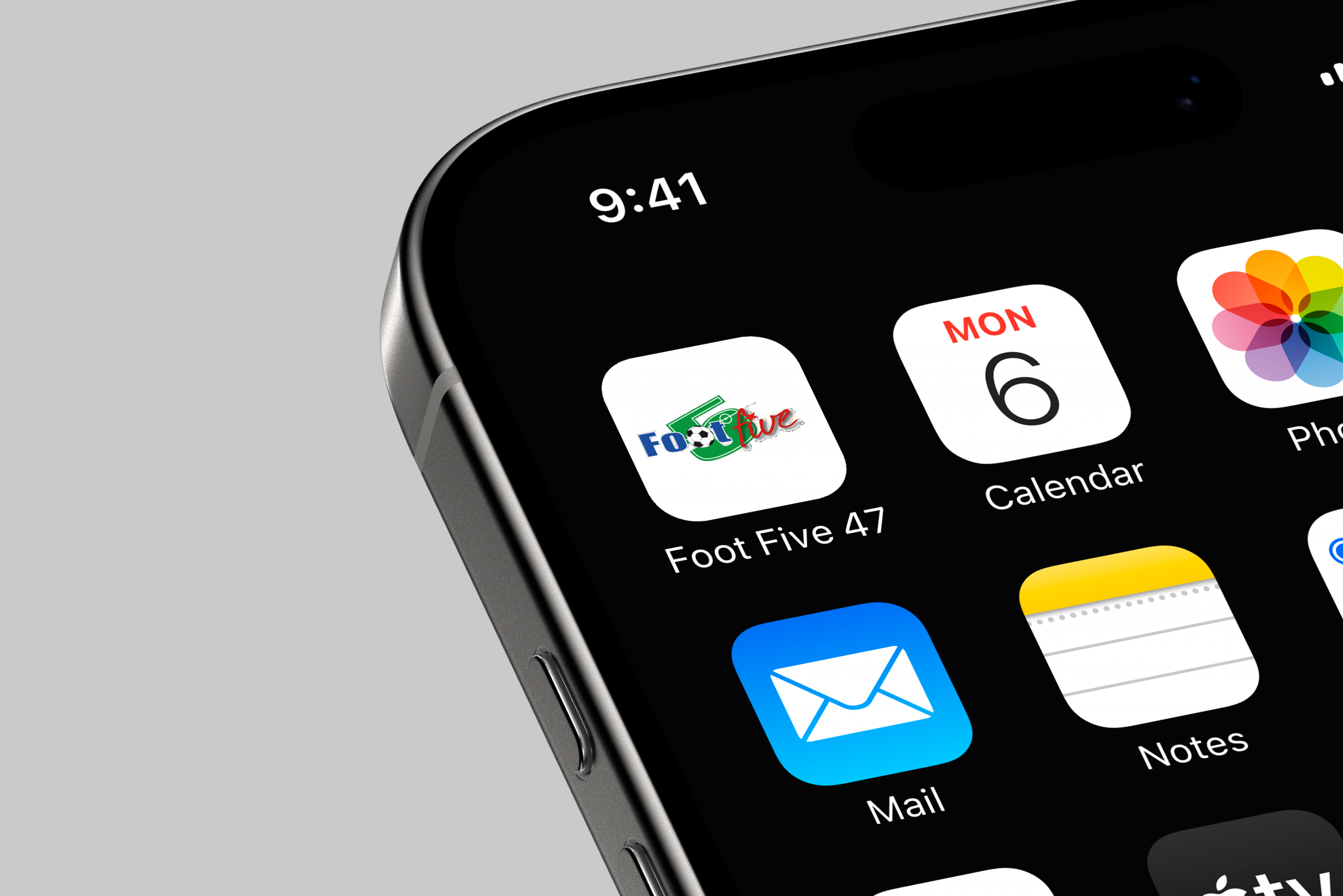 APP-FOOTFIVE47